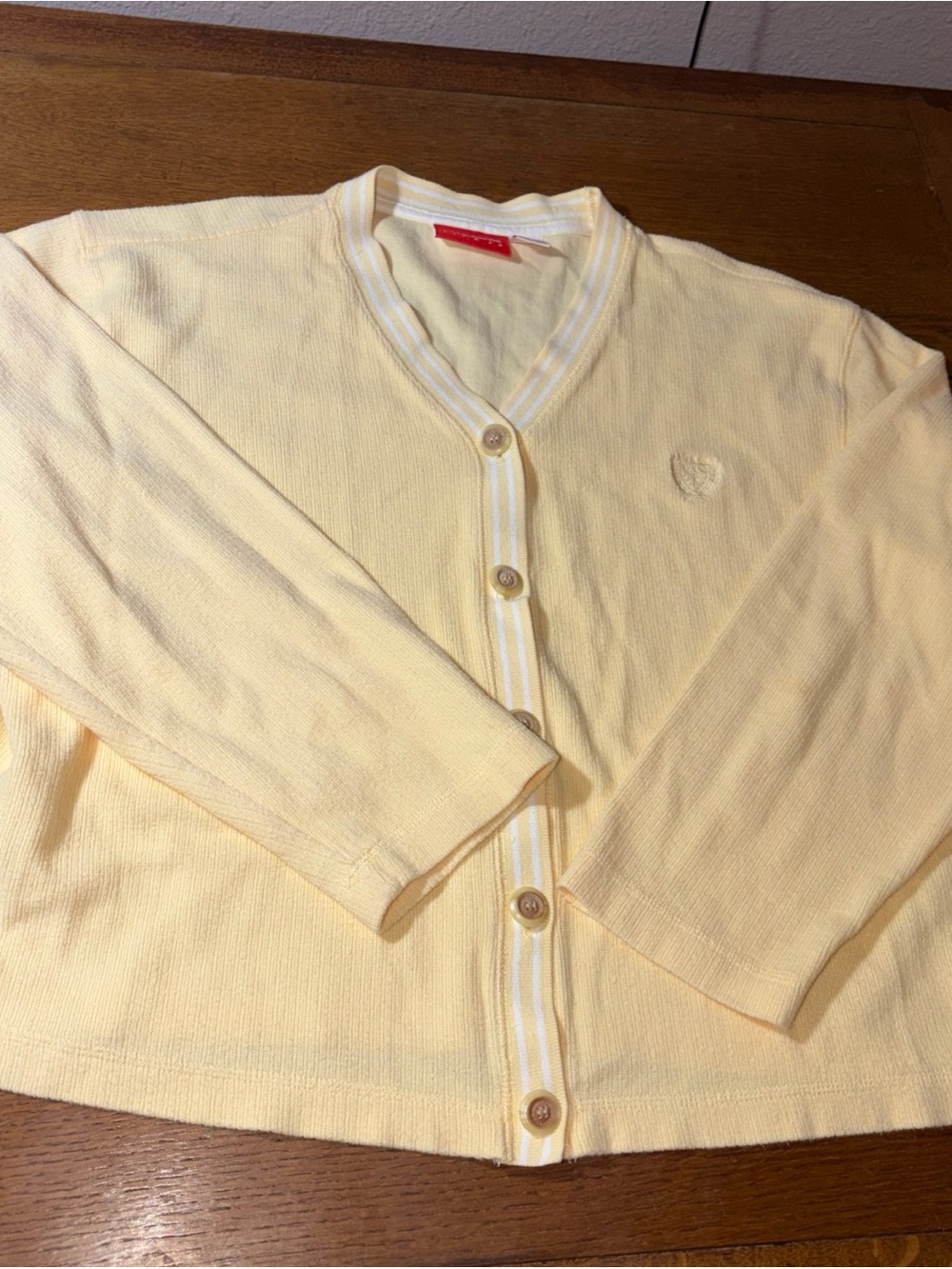 Liz Claiborne Pastel Yellow V-Neck Button Cardigan